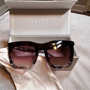 DEZI Fall Back Sunglasses
